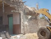 تنفيذ 51 إزالة واسترداد 1500 متر من أراضى أملاك الدولة بالغربية.. صور