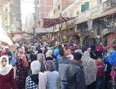 خوفا من كورونا.. قارئ يشكو من التزاحم الشديد فى سوق منشية ناصر