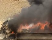 بالصور.. قارئ يرصد حريق سيارة بطريق حلوان - القاهرة