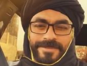 من داخل العزل المنزلي .. خالد سليم يتحول إلى فارس مغربي في فلتر سناب شات