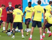 راديو كتالونيا: إصابة 5 لاعبين ومدربين فى برشلونة بفيروس كورونا