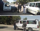 صور.. حملات على المواقف لضبط المخالفين لقرار ارتداء الكمامة.. الجيزة تضبط 362 سيارة وتسحب تراخيص السيرفيس 6 أشهر وتطبق عقوبة الغرامات المالية.. وتوزيع وسائل الحماية على الركاب والسائقين من السبت الماضى مجانا