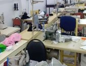 الداخلية تحارب "الكمامة المغشوشة" لحماية صحة المواطنين.. مداهمة مصنع بالمنوفية وشركتين بالقاهرة والإسكندرية لبيع كمامات مجهولة المصدر.. تحريز 24ماكينة خياطة وأطنان من الأقمشة.. خبير: يجب الإبلاغ عن تجار الأوبئة