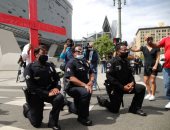 الشرطة الأمريكية تعتذر للمحتجين على مقتل جورج فلويد 