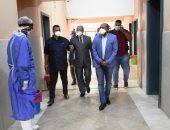 لجنة من محافظة أسوان تتفقد أماكن العزل للتأكد من توفيرها الخدمة.. صور