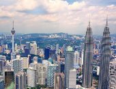 ماليزيا تدفع لسنغافورة 76.3 مليون دولار تعويض بعد إلغاء مشروع خط سكة حديد