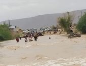 سيول إعصار نيسارجا تضرب اليمن وتودى إلى وفاة 13 شخصا.. فيديو