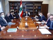 ميشال عون يلتقى رئيس الحكومة اللبنانية بشأن مفاوضات صندق النقد الدولى