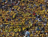 استئناف الدوري الفيتنامي بحضور آلاف المشجعين بالمدرجات.. صور