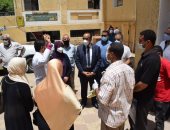نائب محافظ المنيا من مستشفى الفكرية: عقوبات صارمة لمن يتقاعس عن العمل.. صور
