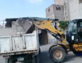 استجابة لـ"سيبها علينا".. الرصد البيئى ترفع القمامة من "أم زغيو" بالاسكندرية