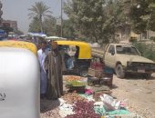 صور.. فض تجمعات الأسواق وإزالة إشغالات الطريق بالعامرية وشرق الإسكندرية