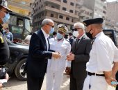 محافظ القليوبية ومدير الأمن يقودان حملة لإزالة الاشغالات بحى شرق شبرا الخيمة