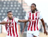 اولمبياكوس يتخطى باوك فى الدوري اليونانى بمشاركة كوكا