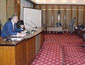 مناقشات ساخنة حول القائمة المغلقة والنسبية فى اجتماع تشريعية البرلمان