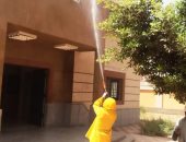  استمرار أعمال تطهير الشوارع والمصالح الحكومية وأٔماكن التجمعات فى سوهج "صور" 