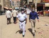رئيس مدينة أبوحماد بالشرقية يشدد على التزام الموظفين بالكمامة وتعقيم المنشآت