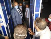 صور.. تركيب أول كابينة تعقيم ذكية لمواجهة أزمة كورونا بجامعة الأزهر