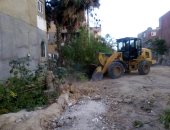 مجلس مدينة الخارجة يستكمل تنفيذ حملات الإزالة للتعديات بالأحياء السكنية