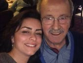 نور اللبنانية مع والدها بمناسبة عيد الأب: شكراً على الإيمان بي ودعمك الدائم