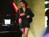 "ولا كورونا ولا احتجاجات"..كيندال جينر عايشة حياتها وتستمتع بالسهر   