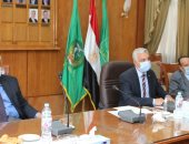 اللجنة العليا لإعداد إستراتيجية جامعة المنوفية تراجع المسودة النهائية للخطة