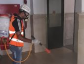 صور.. حملة تطهير لمقر جهاز شئون البيئة بطنطا لمكافحة فيروس كورونا