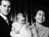 فى عيد ميلاده الـ 99 ..صور نادرة فى حياة الأمير فيليب زوج الملكة إاليزابيث 