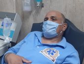 أول مسعف يتبرع بالبلازما بعد تعافيه من كورونا: تبرعت لإنقاذ المرضى وردا لجميل مديرى