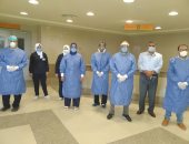مستشفى الإسماعيلية العام يستقبل 13 مصابا بكورونا بعد تخصيصه للعزل.. صور