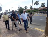 محافظ بورسعيد يتفقد تطوير شارع عاطف السادات ويناشد بالحفاظ على الشكل الحضارى