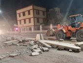 مدير أمن كفر الشيخ يتفقد إزالة الأسوار ليلا لتحقيق السيولة المرورية.. (صور)