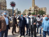 محافظ القاهرة يوجه بتوحيد لافتات محلات القاهرة الخديوية.. صور