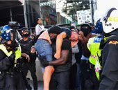 اشتباكات فى لندن بين رجال الأمن ومعارضى تطعيم المراهقين ضد كورونا