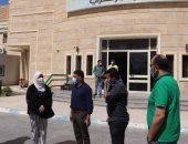 صور.. جولة نائب محافظ مطروح للمستشفيات المخصصة لحالات كورونا