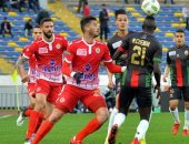 فرض حجر صحى كامل على أندية الدوري المغربي لنهاية الموسم بسبب كورونا