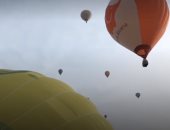 فيديو.. مهرجان المناطيد يملأ سماء ليتوانيا بالألوان