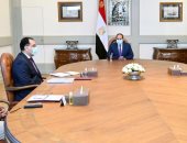 السيسى يوجه بتطوير منظومة إصدار تراخيص البناء.. تشديد إجراءات الرقابة وتحديد المسئولية والاستعانة بالتكنولوجيا الحديثة لتحديد حجم ومواقع المخالفات.. ومراعاة أكبر قدر ممكن من التوسعة الهندسية فى تطوير المحاور