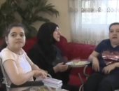 إعادة عائلة سورية علقت فى البوسنة لأولادهم المعاقين بالإمارات .. فيديو
