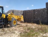 صور .. تنفيذ 5 قرارات إزالة و تحويل 3 أفراد للنيابة العسكرية ببرج العرب 