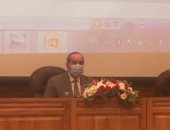 وزير الطيران: الصحة ستحدد الدول المتفشي بها الوباء لإلزام ركابها بتحليل pcr   