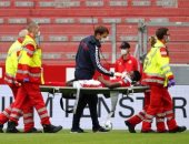 ليفربول يكشف حالة لاعب ماينز بعد إصابته فى الرأس 