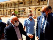 ⁩محافظ بورسعيد يشهد بيانًا عمليًا لنموذج لجنة امتحان الثانوية العامة.. صور 