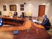 وزير الاتصالات بالغرفة الأمريكية: إطلاق 4 حزم للخدمات الحكومية الرقمية فى يوليو المقبل.. خطة لتدريب 95 ألف متدرب فى مجالات التكنولوجيا.. ويؤكد: مصر الأولى بعدد صفقات الشركات الناشئة بالشرق الأوسط وشمال أفريقيا 