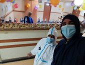 مستشفى الأحرار للعزل تزين بالبلايين و توزع أطباق فواكه ومشروبات للمرضي.. صور
