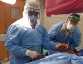 مستشفى الأقصر العام يجرى عملية جراحية لتثبيت كسر قدم مصاب بكورونا 