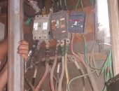 قارئ يشكو انقطاع الكهرباء المستمر بقرية كوم العرب فى سوهاج