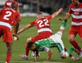 غرناطة يخطف تعادلا قاتلا من بيتيس فى مباراة مجنونة بالدوري الإسباني