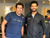 تدريبات الجيم تجمع أحمد عادل والفنان هاني رمزي في توقف كورونا