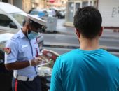 البحرين: تسجيل 4735 مخالفة عدم ارتداء كمامة فى الأماكن العامة 